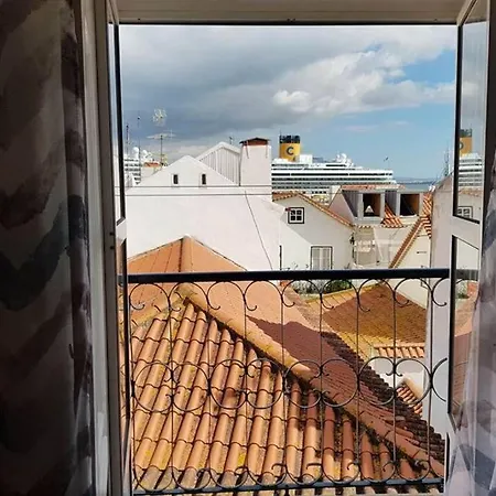 Window To Heaven *