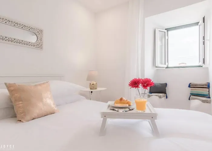 Inloveapartments - Window To Heaven *