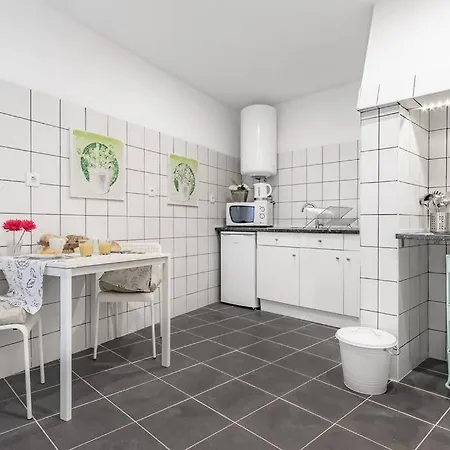 Inloveapartments - Window To Heaven リスボン